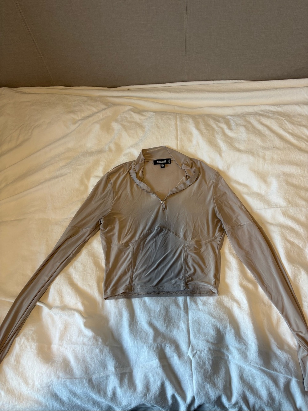 Women’s Long Sleeve Cropped Athletic Sweater
